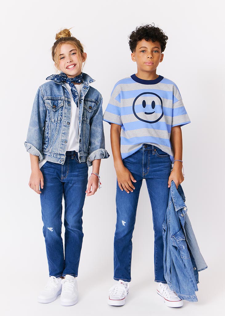 kudro kids destroy skinny jean full shot on boy and girl model