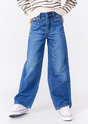 kudro kids wide leg jean front shot on girl model 